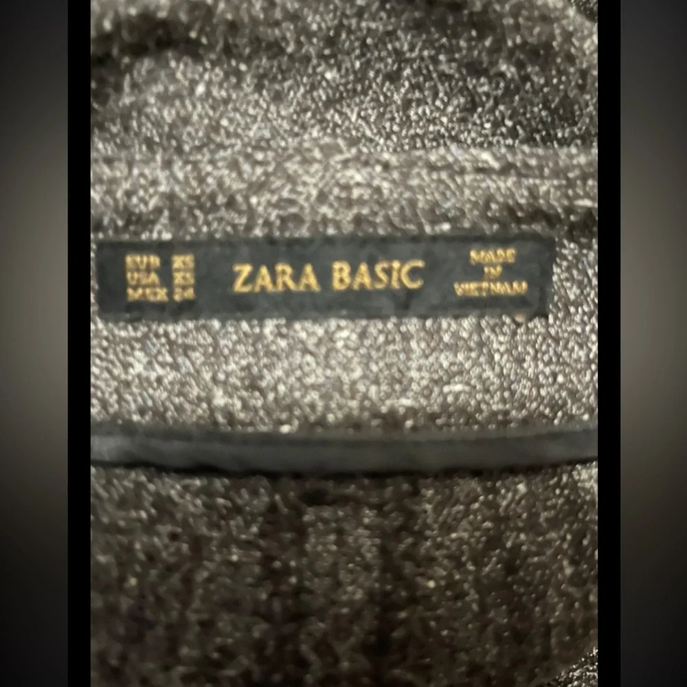 Zara Basic Side Pockets W/Front Zip, Button, & Metallic Hook Wool Grey Trousers